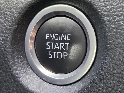 Used 2023 Toyota Corolla SE FWD image 22
