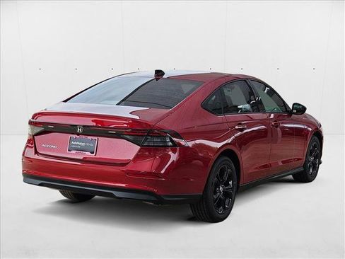 New 2025 Honda Accord SE image 2