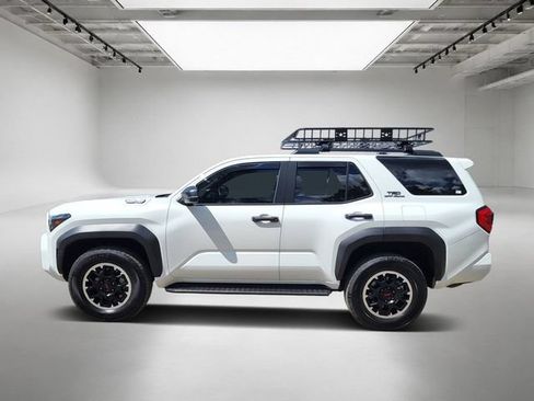 Used 2025 Toyota 4Runner TRD Off-Road AWD/4WD image 2