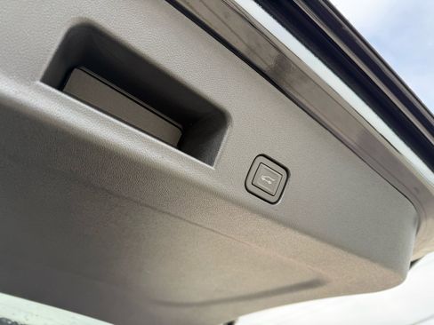 New 2026 Chevrolet Traverse LT image 31