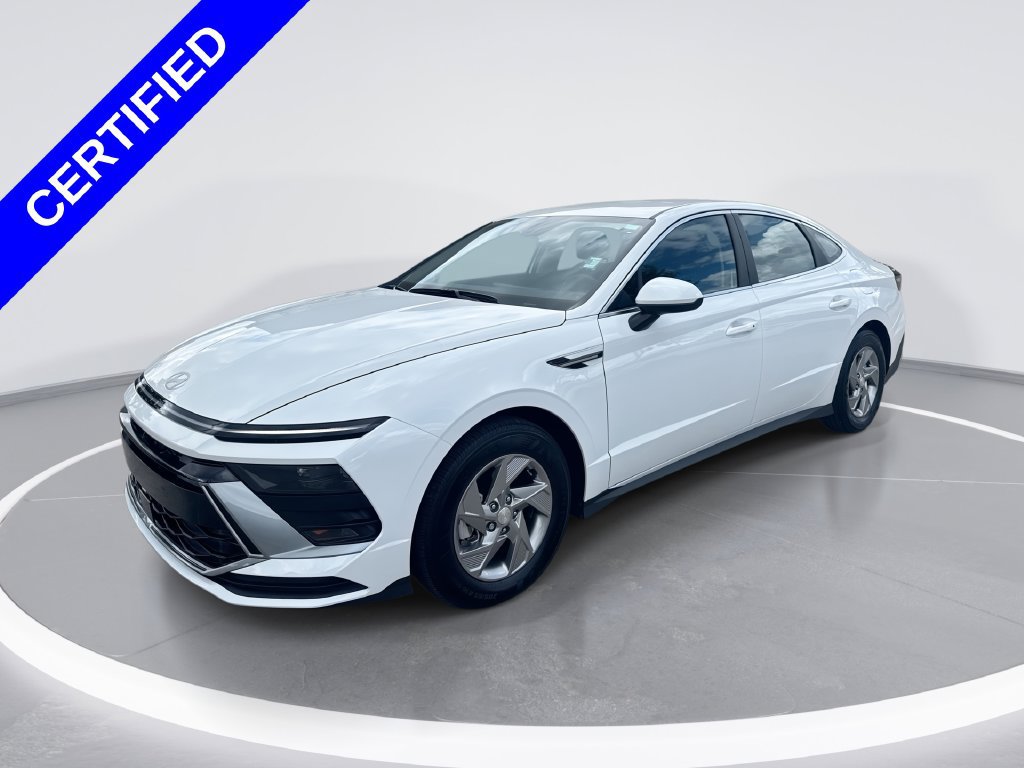 Certified 2026 Hyundai Sonata SE FWD image 1