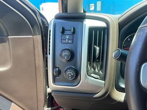 Used 2018 GMC Sierra 1500 SLT w/ SLT Premium Package AWD/4WD image 27