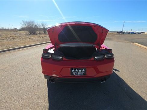 Used 2020 Chevrolet Camaro LT w/ RS Package image 22