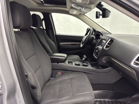 Used 2020 Dodge Durango SXT image 35