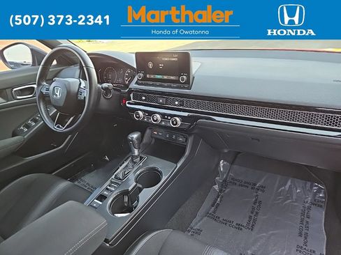 Used 2025 Honda Civic Sport image 21