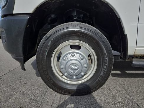 Used 2019 RAM 3500 Tradesman AWD/4WD image 7