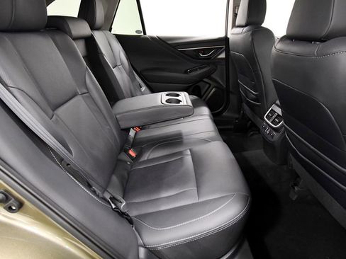 Used 2024 Subaru Outback Limited AWD/4WD image 18