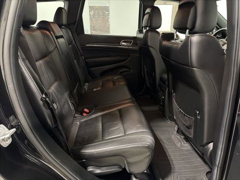 Used 2014 Jeep Grand Cherokee Limited w/ Trailer Tow Group IV image 25