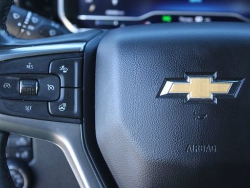 Used 2024 Chevrolet Silverado 2500 LTZ AWD/4WD image 24