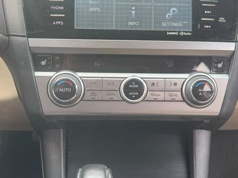 Used 2015 Subaru Outback 2.5i Premium image 27