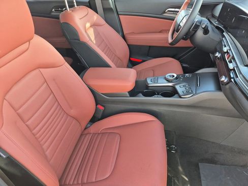 New 2026 Kia Sportage SX Prestige image 12