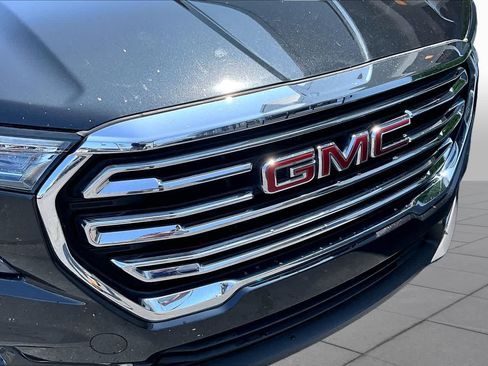 Used 2023 GMC Terrain SLT FWD image 29