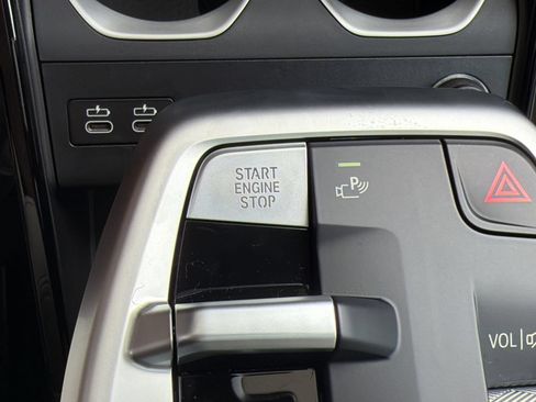 Used 2026 BMW X1 xDrive28i w/ Technology Package AWD/4WD image 15