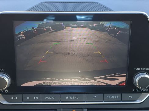 Used 2023 Nissan Altima 2.5 SV image 23