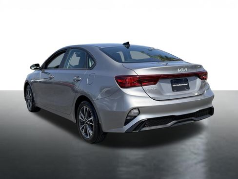 Certified 2024 Kia Forte LXS w/ LXS Technology Package FWD image 6