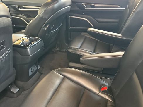 Used 2024 Kia Telluride S AWD/4WD image 12
