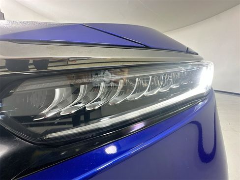 Used 2021 Honda Accord Sport image 9