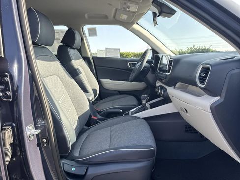 New 2026 Hyundai Venue SEL image 27
