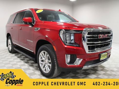 Used 2023 GMC Yukon SLT image 1