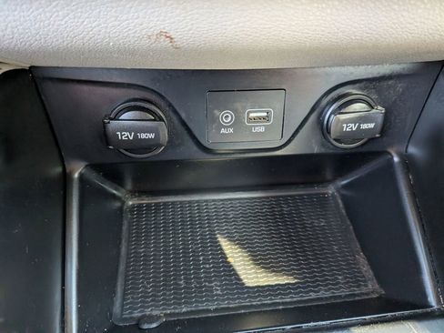 Used 2019 Hyundai Tucson SE AWD/4WD image 48