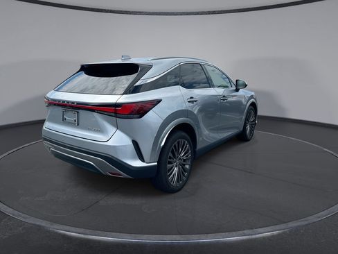 Used 2023 Lexus RX 350 FWD w/ Cold Area Package image 2