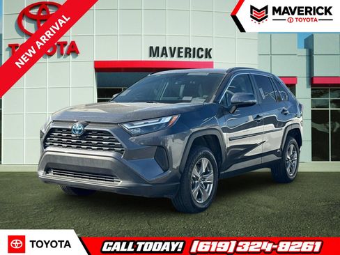 Used 2024 Toyota RAV4 LE AWD/4WD image 1