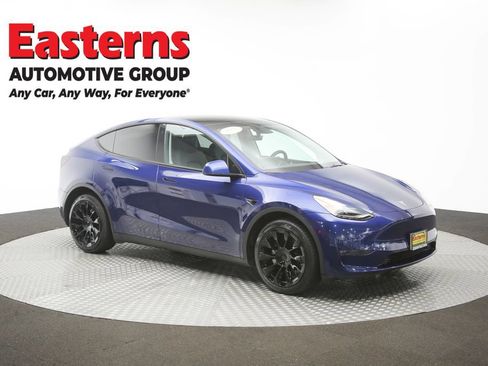 Used 2023 Tesla Model Y Long Range AWD/4WD image 43