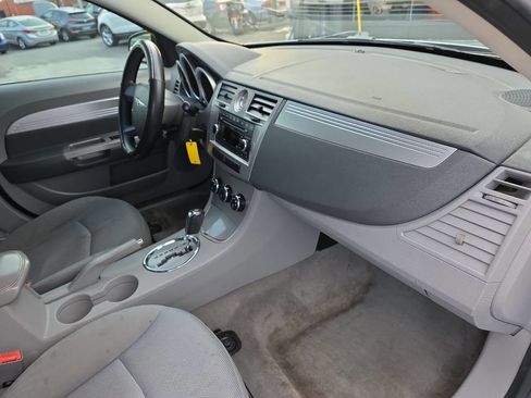 Used 2008 Chrysler Sebring Touring image 13