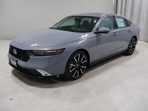 New 2026 Honda Accord Touring image 3