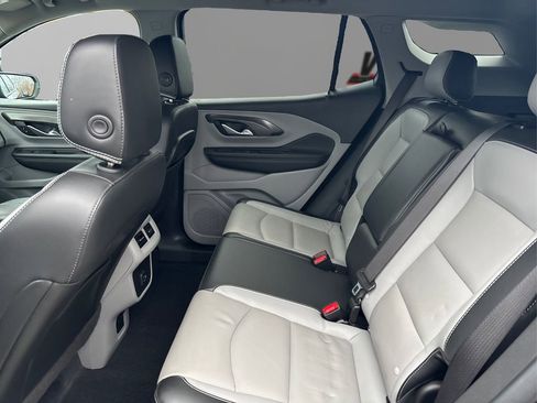 Used 2022 GMC Terrain SLT image 10