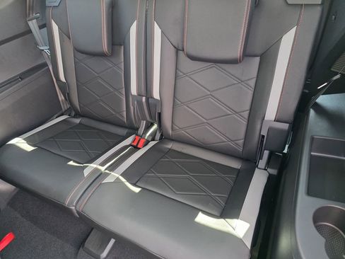 New 2026 Volkswagen Atlas Peak Edition AWD/4WD image 21