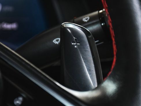 Used 2024 Chevrolet Corvette Stingray w/ Z51 Performance Package image 40