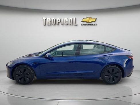 Used 2025 Tesla Model 3 Long Range RWD image 2