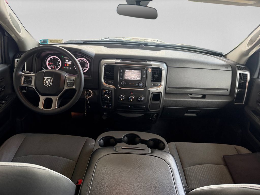 Used 2024 RAM 1500 Classic SLT AWD/4WD image 15