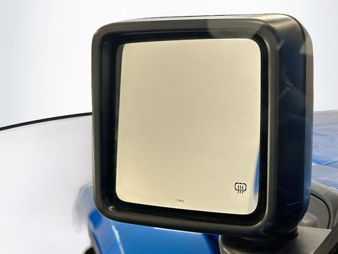 Used 2023 Jeep Wrangler Sahara image 16