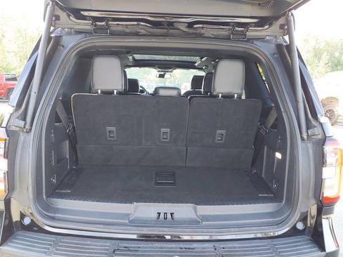 Used 2022 Ford Expedition Platinum AWD/4WD image 23