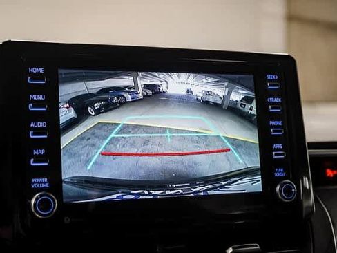 Used 2021 Toyota Corolla SE image 25