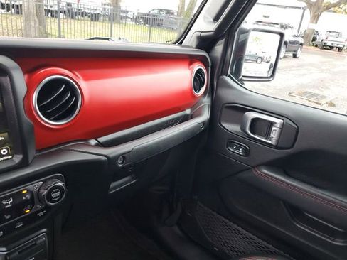 Used 2022 Jeep Gladiator Rubicon w/ LED Lighting Group image 25