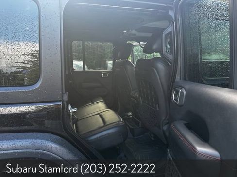 Used 2018 Jeep Wrangler Unlimited Rubicon AWD/4WD image 26