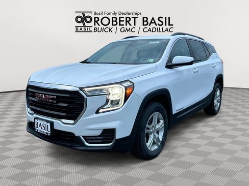 Used 2023 GMC Terrain SLE w/ Driver Convenience Package AWD/4WD image 1