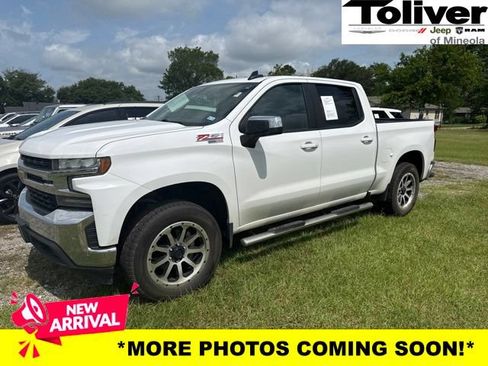 Used 2021 Chevrolet Silverado 1500 LT AWD/4WD image 1