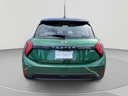 New 2026 MINI Cooper 2-Door Hardtop FWD image 4