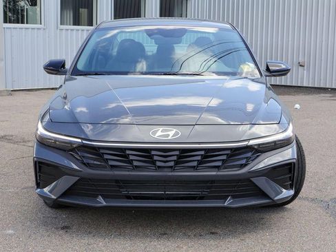 New 2026 Hyundai Elantra Sport FWD image 27