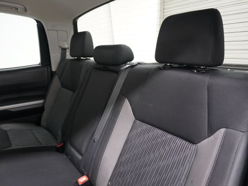 Used 2014 Toyota Tundra SR5 w/ SR5 Upgrade Package RWD image 13