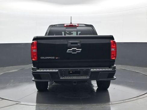 Used 2019 Chevrolet Colorado Z71 w/ Z71 Midnight Edition image 6