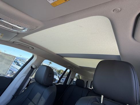 New 2026 Mercedes-Benz GLS 450 4MATIC image 20