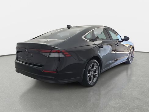 Certified 2024 Honda Accord EX image 5