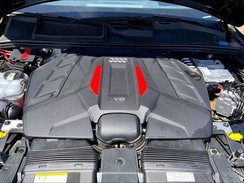 Used 2023 Audi SQ7 Prestige AWD/4WD image 10