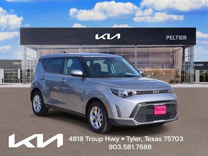 Certified 2025 Kia Soul LX w/ LX Technology Package