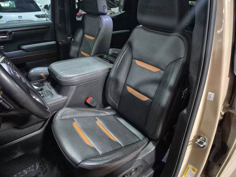 Certified 2023 GMC Sierra 1500 AT4 w/ Technology Package image 21